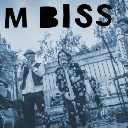 IM BISS: Tini Trampler & Playbackdolls