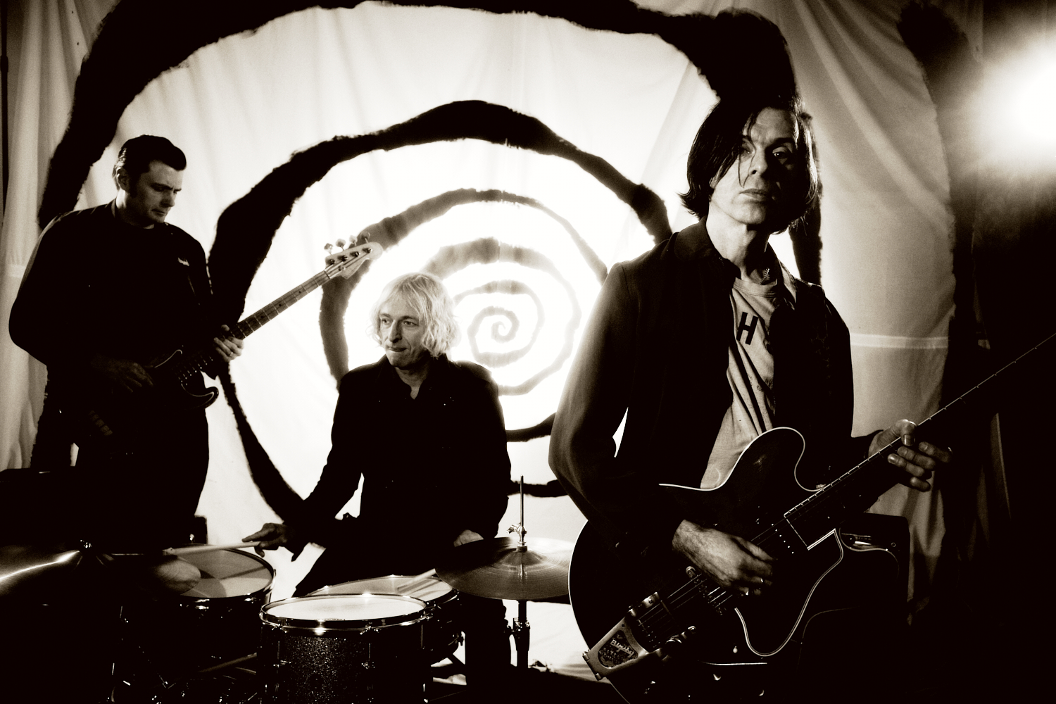 LITTLE BARRIE am 12. November 2026 @ Rhiz.