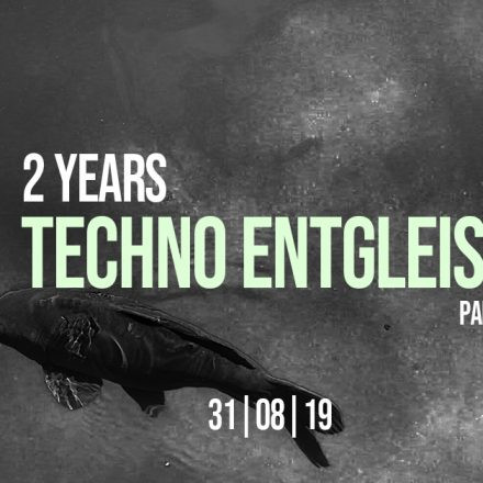 2 YRS Techno entgleist