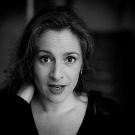 Caroline Auque