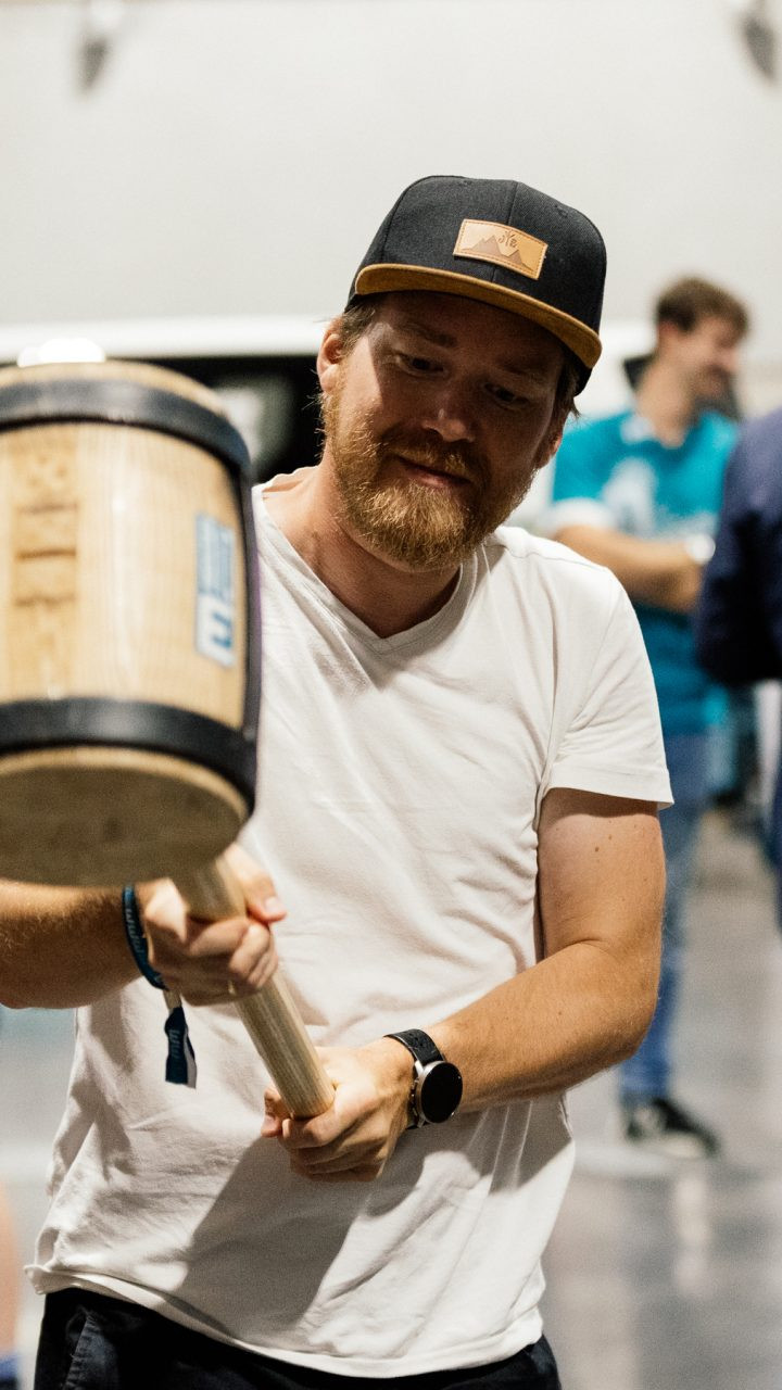Aus Dosenbier mach Festivalsouvenir
