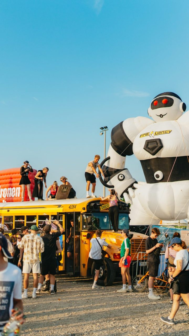 Schoolbus Stage am FM4 Frequency 2026