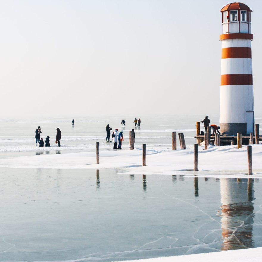 PODO on Ice: Erste Eislaufbahn direkt am Neusiedler See eröffnet am 29. November 2025