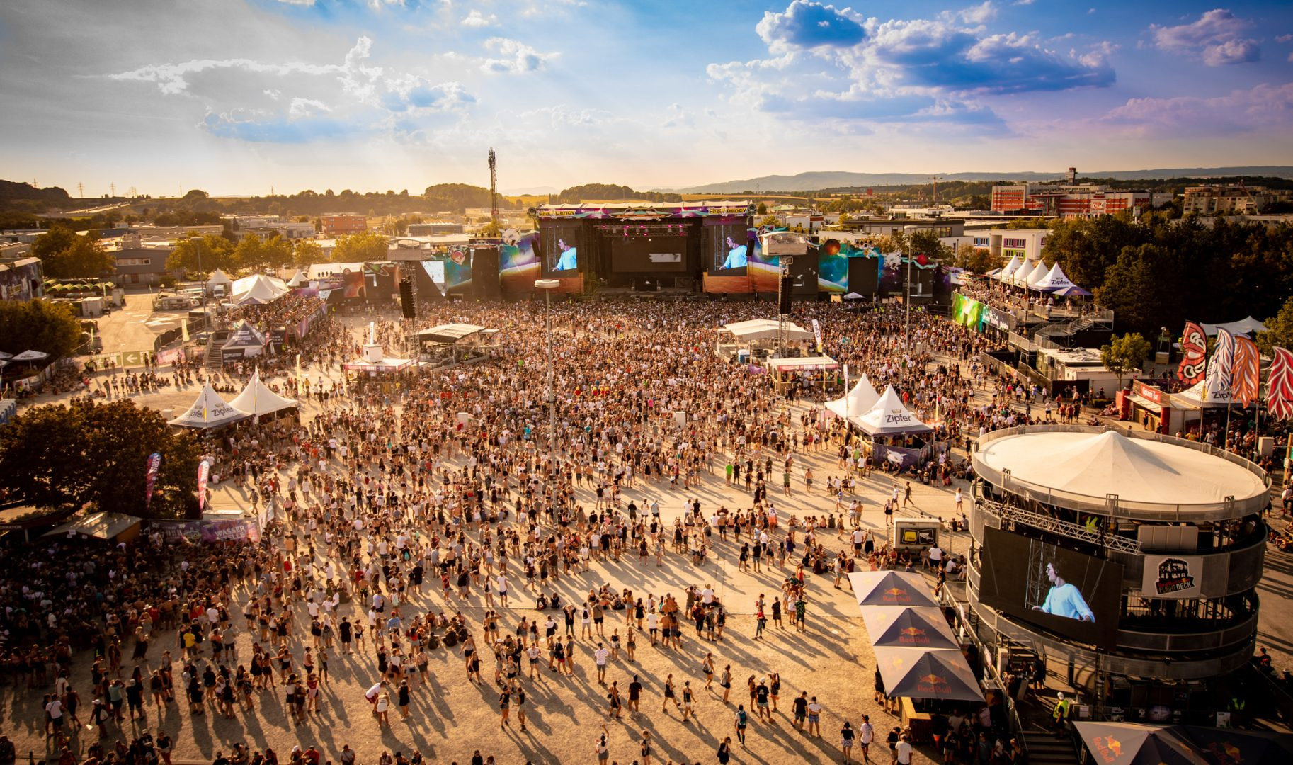 FM4 Frequency Festival Livestream Mitten drin, wenn nicht dabei