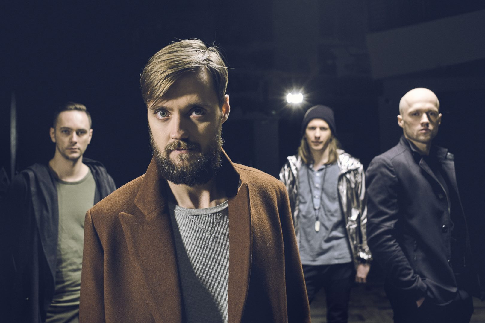Videopremiere: Neon Saturdays „Phoenix“ Videopremiere: Neon Saturdays „Phoenix“