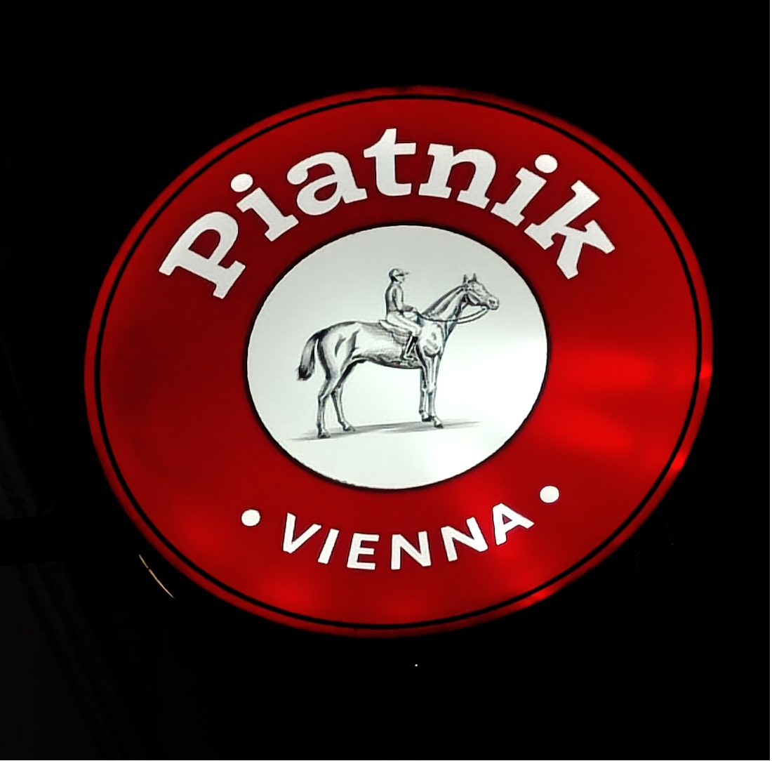 Wohnzimmerbesuch bei Piatnik