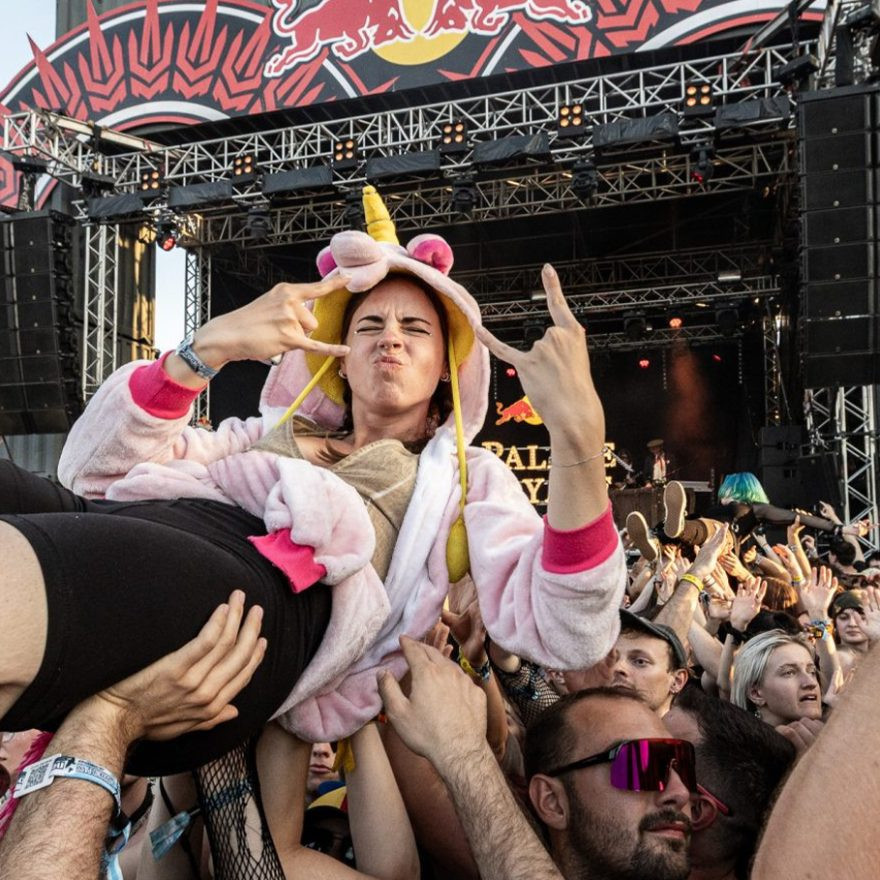 Was ist Crowdsurfing?