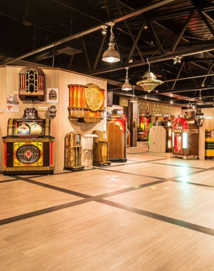 Das weltgrößte Pinball- und Jukebox-Museum
