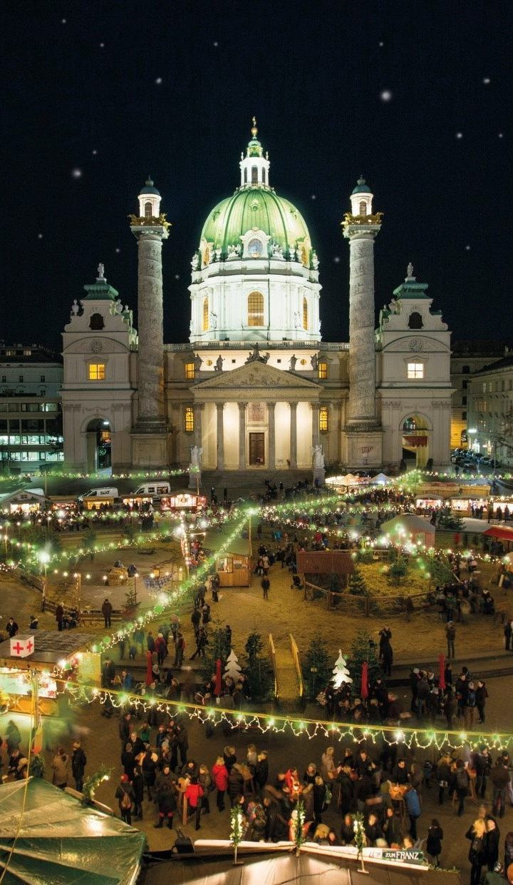 Weihnachtsmarkt am Karlsplatz 2025