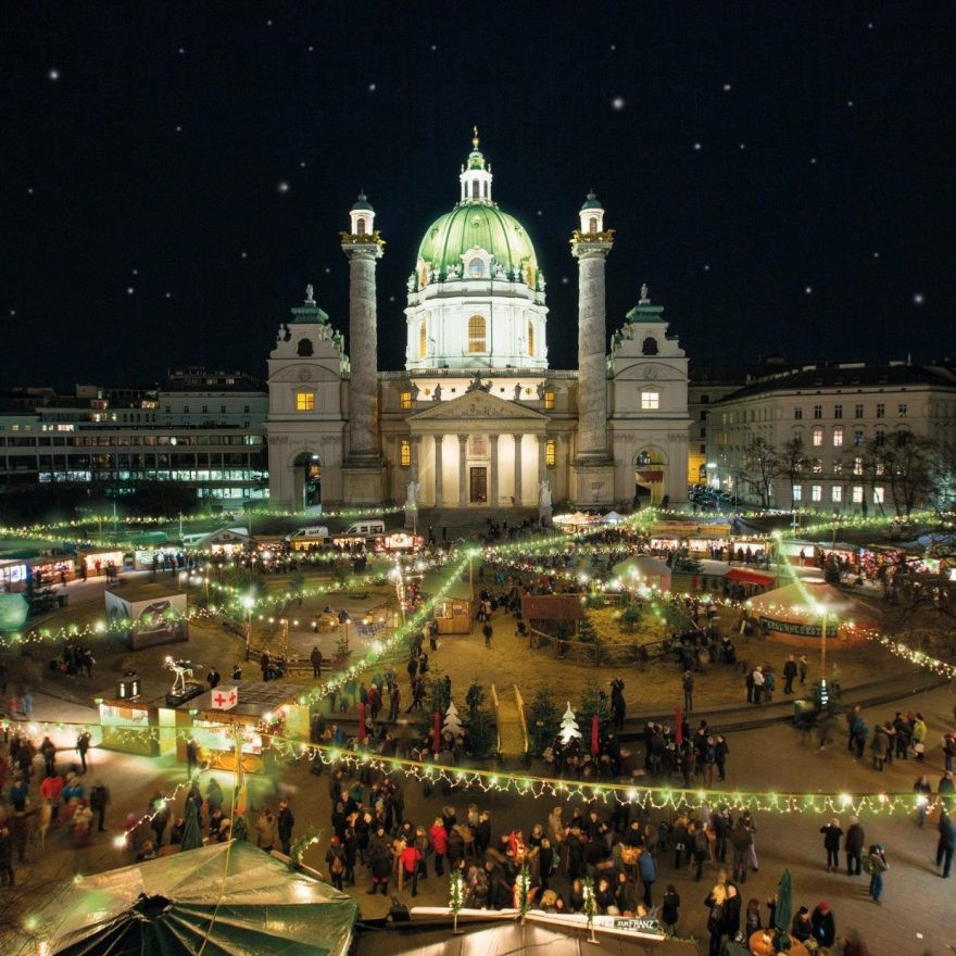 Weihnachtsmarkt am Karlsplatz 2025