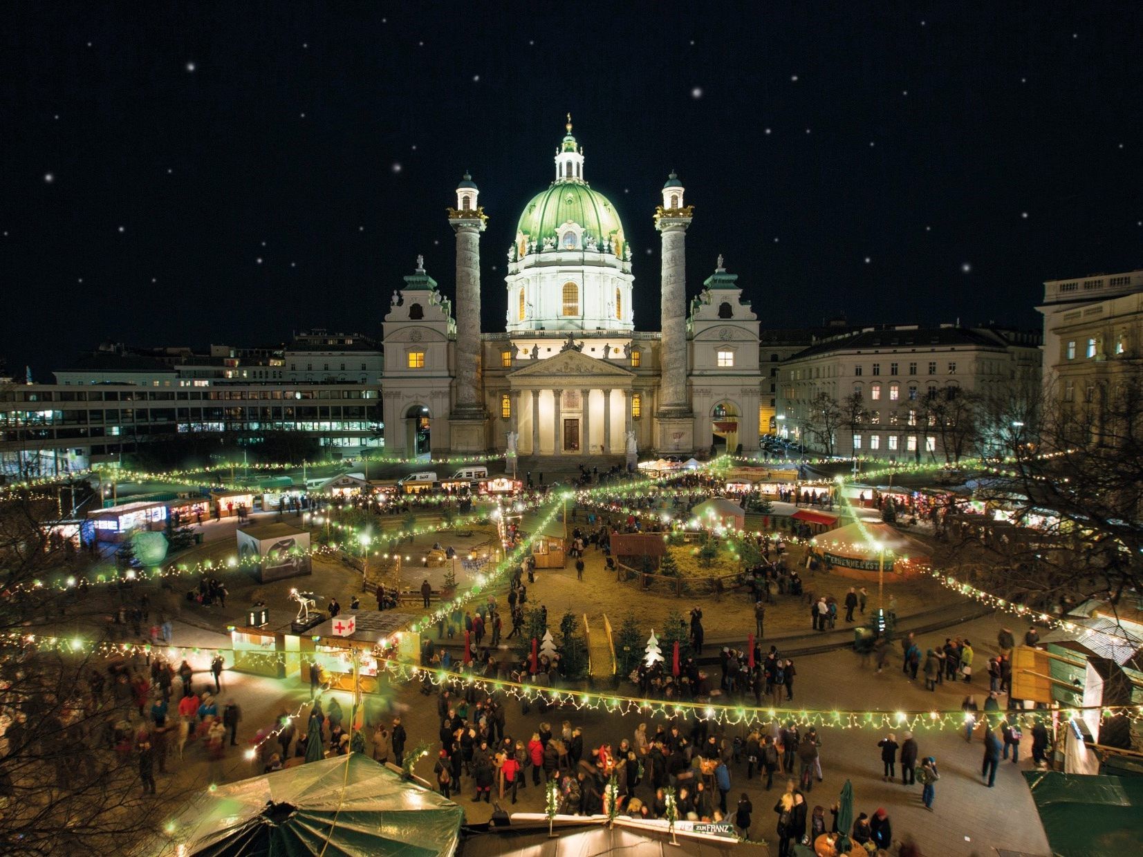 Weihnachtsmarkt am Karlsplatz 2025